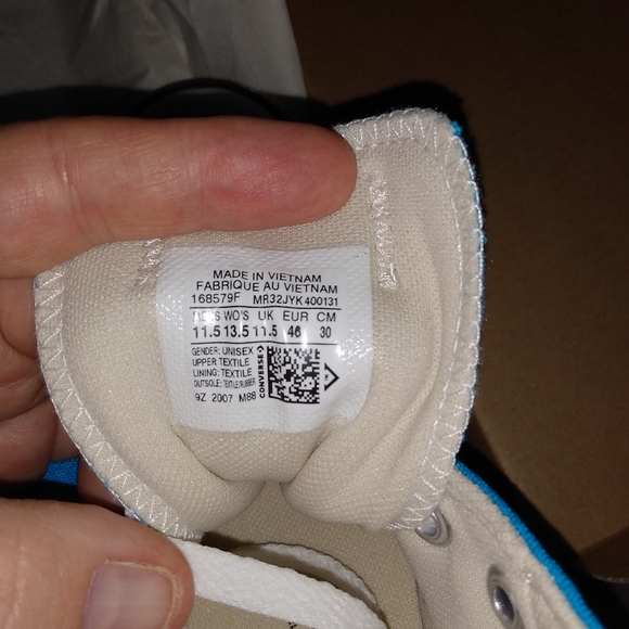 Converse All Star shoes - Picture 3 of 3